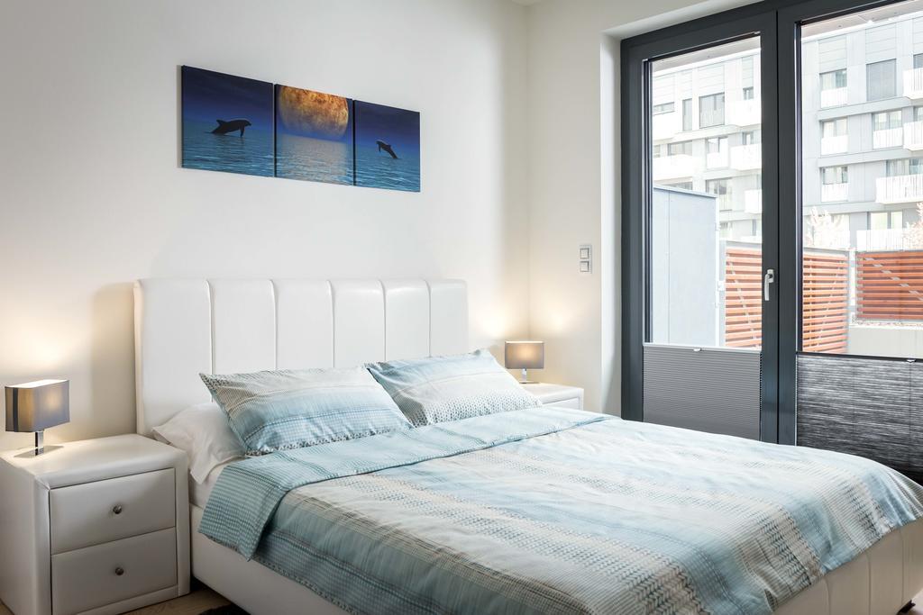 Kalina Apartment Praga Esterno foto